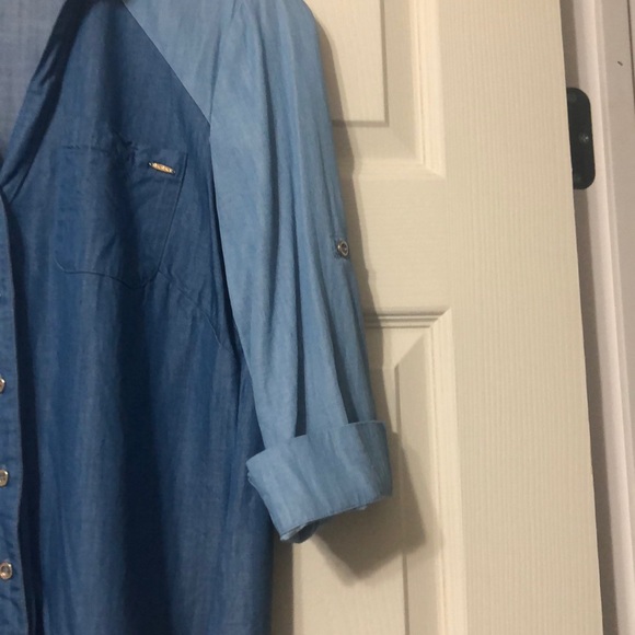 Denim v neck button down top - Picture 3 of 3